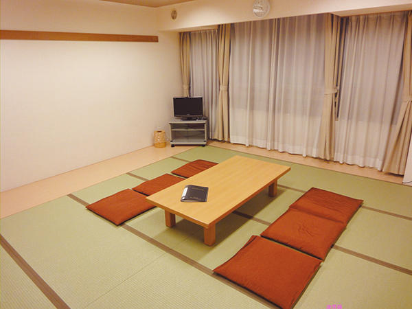 和室 6名部屋:13畳