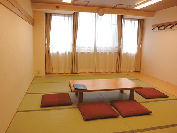 和室 6名部屋:15畳